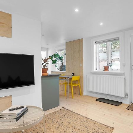 Cozy Downtown Apartment ريكيافيك المظهر الخارجي الصورة